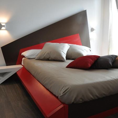 Caos Calmo Bed & Breakfast Rome Bagian luar foto