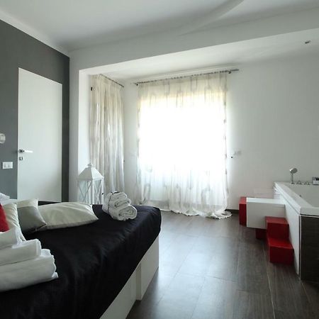 Caos Calmo Bed & Breakfast Rome Bagian luar foto