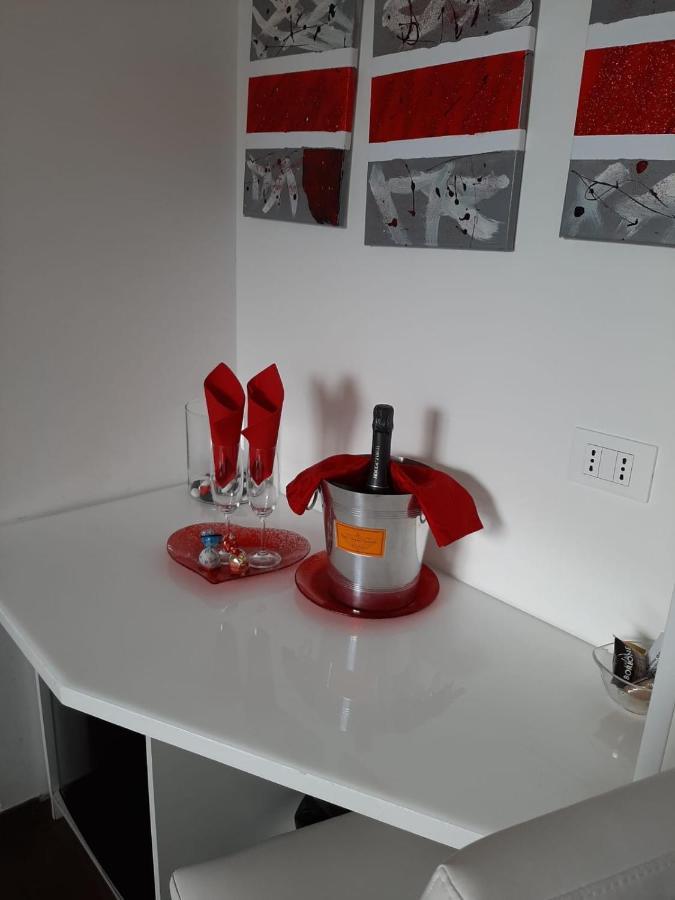 Caos Calmo Bed & Breakfast Rome Bagian luar foto