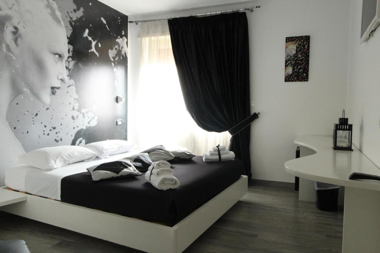 Caos Calmo Bed & Breakfast Rome Bagian luar foto