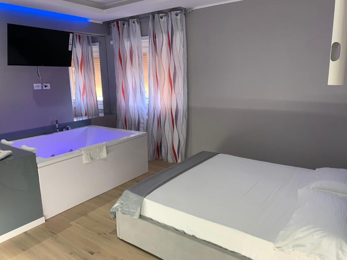 Caos Calmo Bed & Breakfast Rome Bagian luar foto