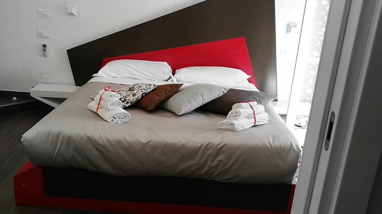 Caos Calmo Bed & Breakfast Rome Bagian luar foto